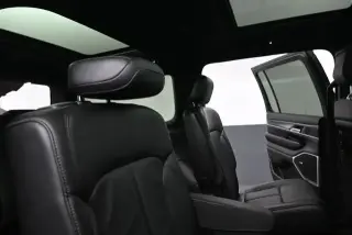 Jeep Wagoneer 2023 4x4 Serie II 4 puertas SUV