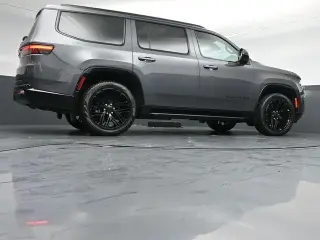 Jeep Wagoneer 2023 4x4 Serie II 4 puertas SUV