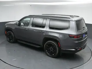 Jeep Wagoneer 2023 4x4 Serie II 4 puertas SUV