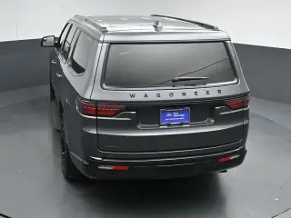 Jeep Wagoneer 2023 4x4 Serie II 4 puertas SUV