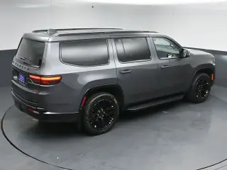 Jeep Wagoneer 2023 4x4 Serie II 4 puertas SUV