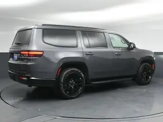 Jeep Wagoneer 2023 4x4 Serie II 4 puertas SUV