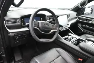 Jeep Wagoneer 2023 4x4 Serie II 4 puertas SUV