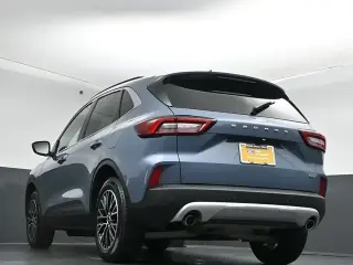 Ford Escape Híbrido Enchufable 2026 PHEV 4 puertas SUV
