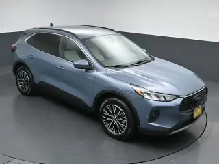 Ford Escape Híbrido Enchufable 2026 PHEV 4 puertas SUV