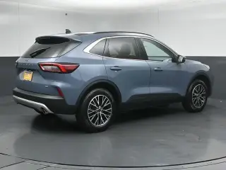 Ford Escape Híbrido Enchufable 2026 PHEV 4 puertas SUV