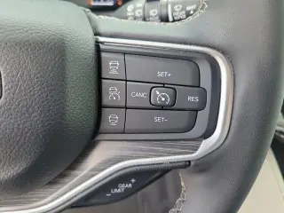 Jeep Wagoneer 2024 4x4 Serie III 4 puertas SUV