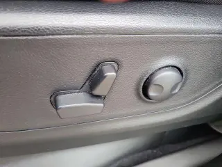 Ram 1500 2025 4x4 Big Horn 4 puertas Cabina Crew 5.6 pies. Caja corta Pickup