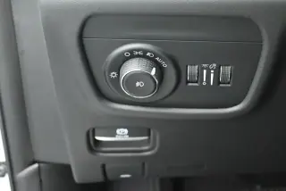 Jeep Grand Cherokee L 2023 Summit 4x4 4 puertas SUV