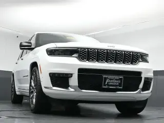 Jeep Grand Cherokee L 2023 Summit 4x4 4 puertas SUV