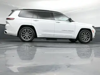 Jeep Grand Cherokee L 2023 Summit 4x4 4 puertas SUV