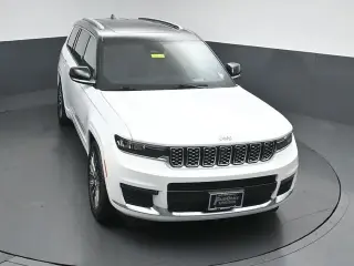 Jeep Grand Cherokee L 2023 Summit 4x4 4 puertas SUV