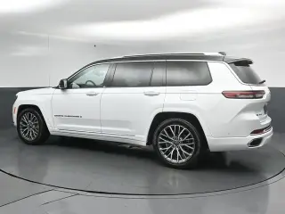 Jeep Grand Cherokee L 2023 Summit 4x4 4 puertas SUV