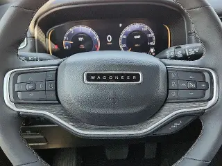 Jeep Wagoneer 2024 4x2 Serie II 4 puertas SUV