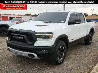 Ram 1500 2021 4x4 Rebel 4 puertas Cabina Crew 5.6 pies. Caja Pickup