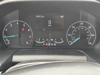 Ford Transit 2023 350 XL 3 puertas LWB Techo Bajo Furgón de Pasajeros