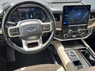 Ford Expedition 2024 4x2 Limited 4 puertas SUV