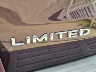 Ford Expedition 2024 4x2 Limited 4 puertas SUV