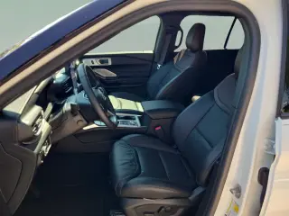Ford Explorer 2024 AWD Platinum 4 puertas SUV