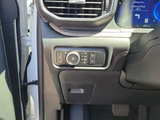 Ford Explorer 2024 AWD Platinum 4 puertas SUV