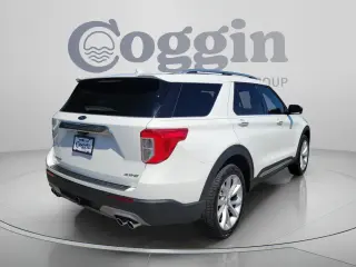 Ford Explorer 2024 AWD Platinum 4 puertas SUV