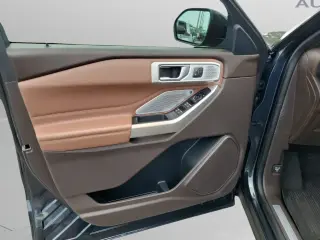 Ford Explorer 2023 AWD King Ranch 4 puertas SUV