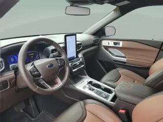 Ford Explorer 2023 AWD King Ranch 4 puertas SUV