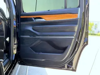 Jeep Grand Wagoneer 2022 4x4 Serie III 4 puertas SUV