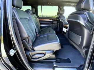 Jeep Grand Wagoneer 2022 4x4 Serie III 4 puertas SUV