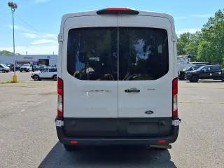 Furgoneta Ford Transit 2024 350 XL 3 puertas LWB Techo Medio Van de Pasajeros
