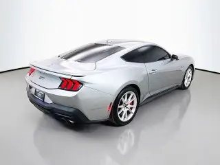 Ford Mustang 2024 GT Premium 2 puertas Fastback