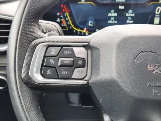 Ford Mustang 2025 GT Premium 2 puertas Fastback