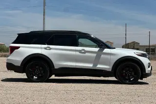 Ford Explorer 2023 AWD ST 4 puertas SUV