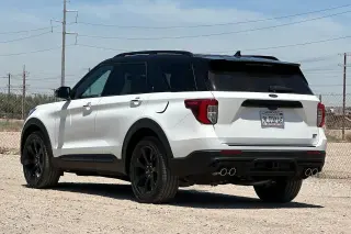 Ford Explorer 2023 AWD ST 4 puertas SUV