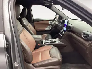 Ford Explorer 2022 AWD King Ranch 4 puertas SUV