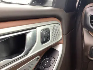 Ford Explorer 2022 AWD King Ranch 4 puertas SUV