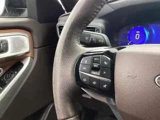 Ford Explorer 2022 AWD King Ranch 4 puertas SUV