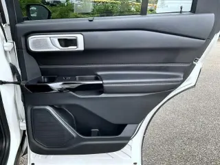 Ford Explorer 2023 AWD ST 4 puertas SUV
