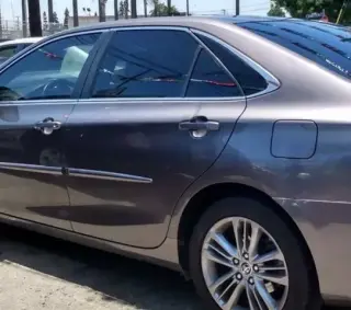 2016 Toyota Camry SE Sedan