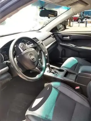 2016 Toyota Camry SE Sedan