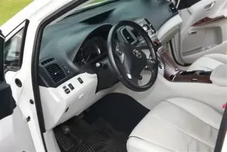 2010 Toyota Venza XLE SUV