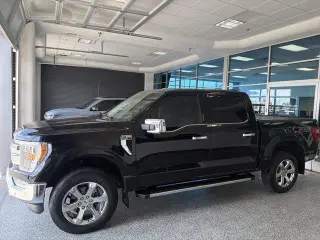 Ford F-150 2021 4x4 Platinum 4 puertas SuperCrew 5.5 pies SB