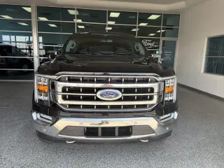 Ford F-150 2021 4x4 Platinum 4 puertas SuperCrew 5.5 pies SB