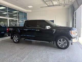 Ford F-150 2021 4x4 Platinum 4 puertas SuperCrew 5.5 pies SB