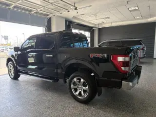 Ford F-150 2021 4x4 Platinum 4 puertas SuperCrew 5.5 pies SB