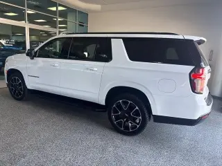 Chevrolet Suburban 2021 4x4 RST 4 puertas SUV