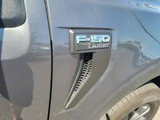 Ford F-150 2023 4x4 Lariat 4 puertas SuperCrew 5.5 pies. SB