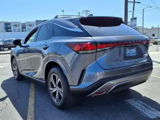 Lexus RX 350 2023 Premium 4 puertas SUV