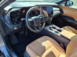 Lexus RX 350 2023 Premium 4 puertas SUV