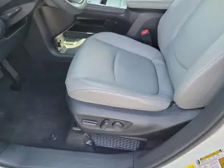 Toyota Sienna 2025 AWD XLE 7 Pasajeros 4 Puertas Minivan